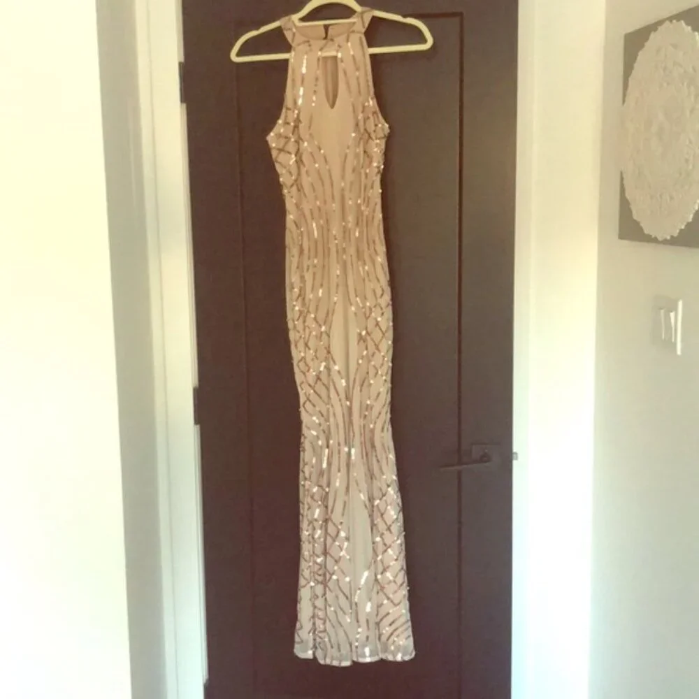 NWT Venus Rose Gold Sequin Sleeveless Maxi Gown 12 - Picture 4 of 6